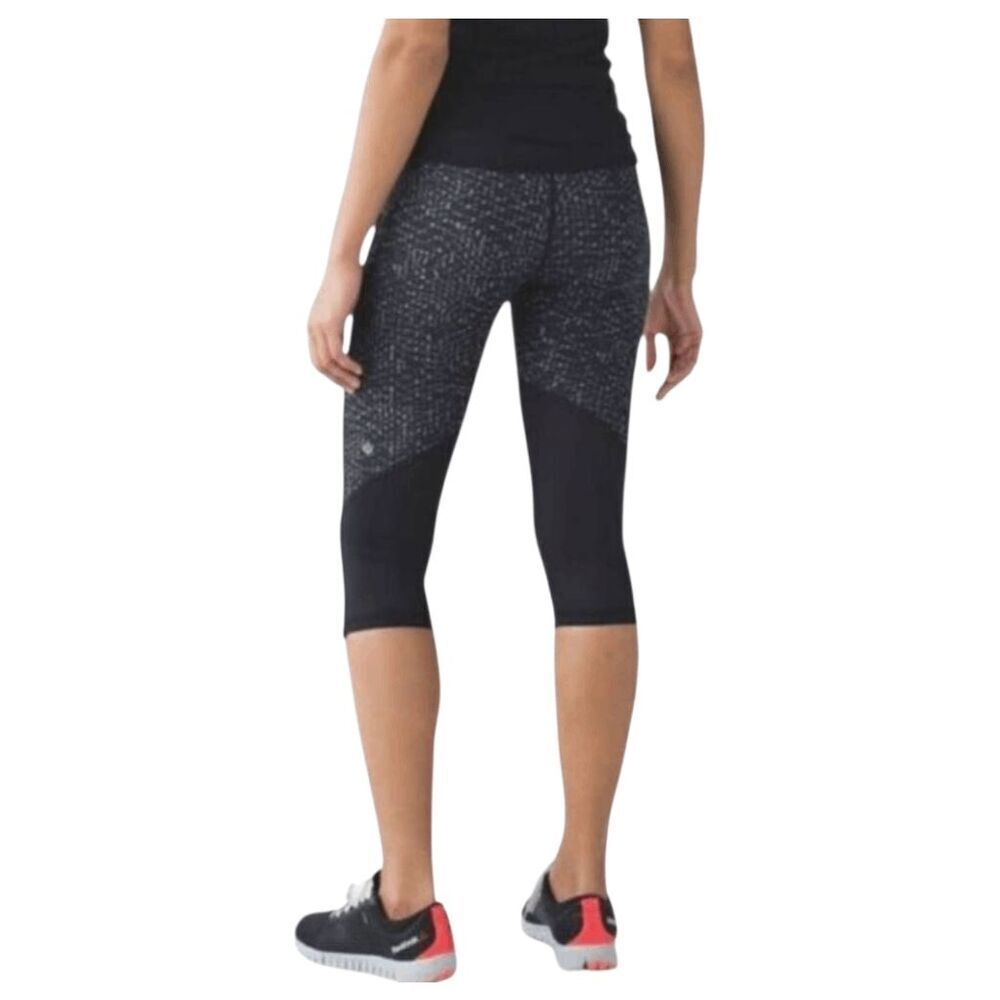 LULULEMON ATHLETICA Real Quick Crop Size 8